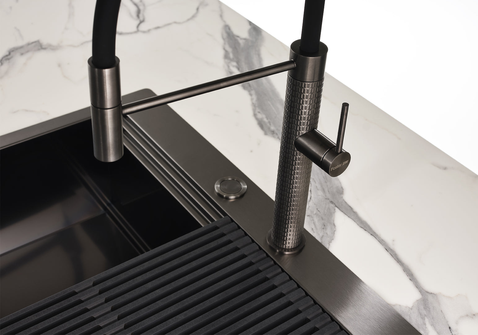 Foster Milanello 1034 056