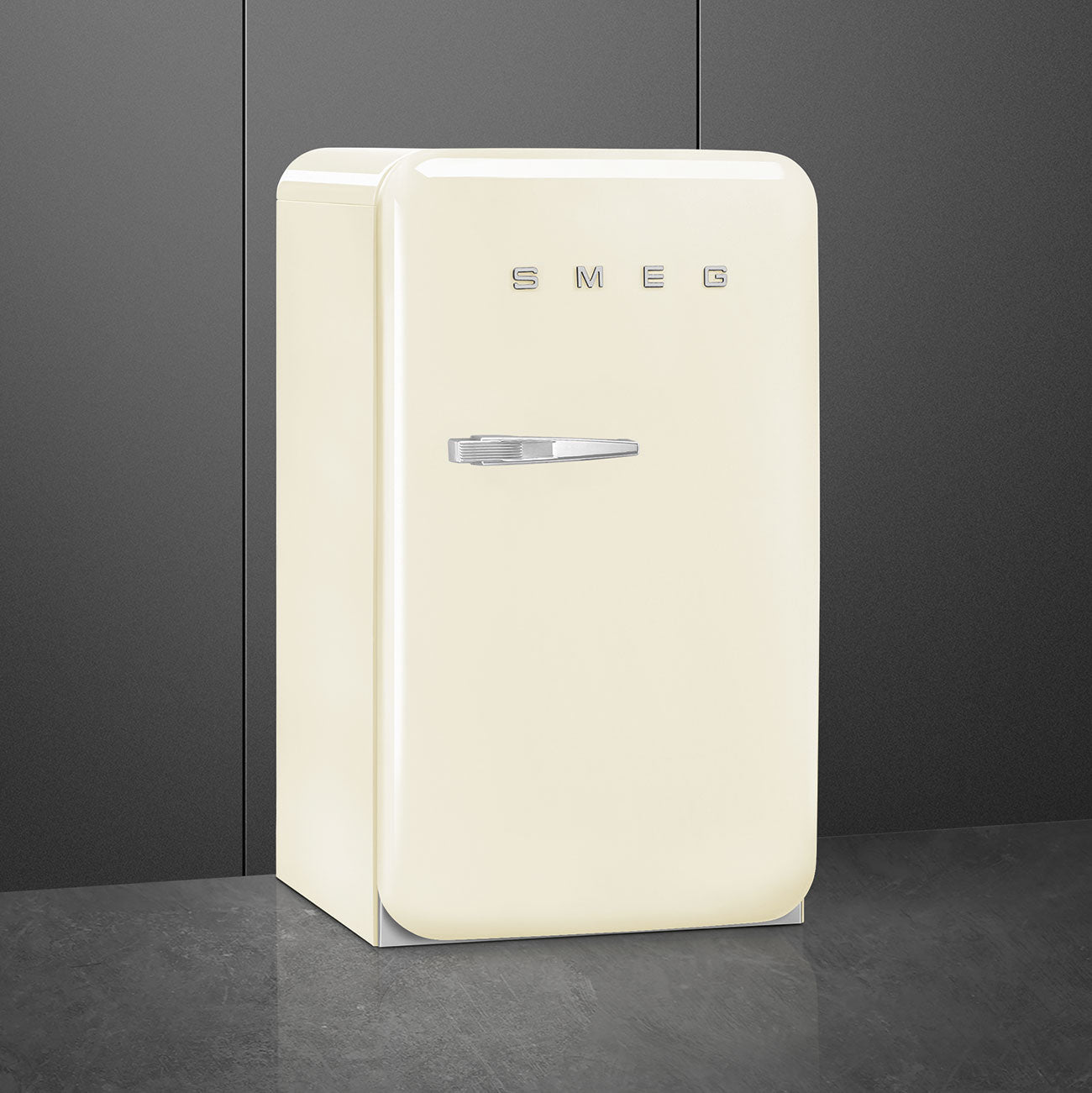 Smeg FAB10HRCR6